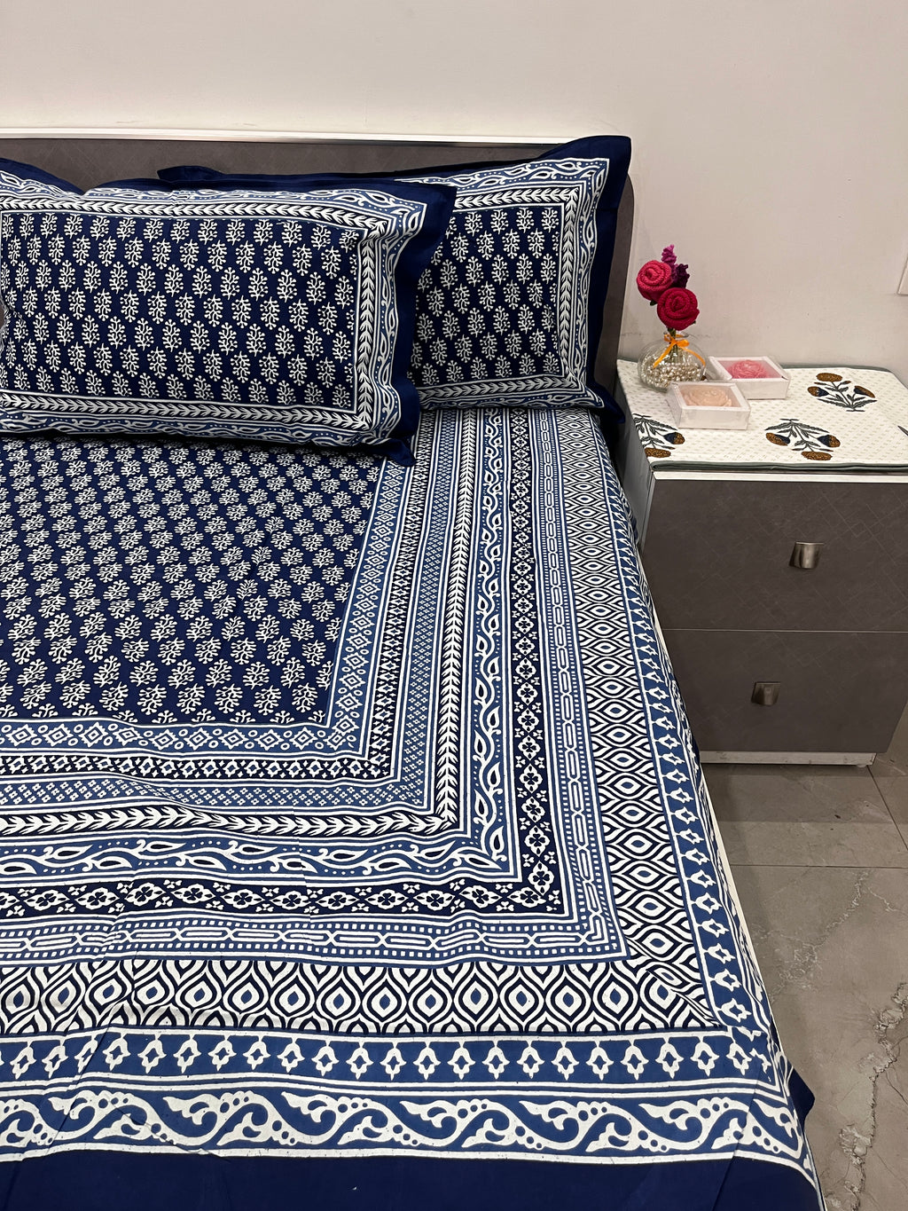 Indigo Bedsheet - Intricate